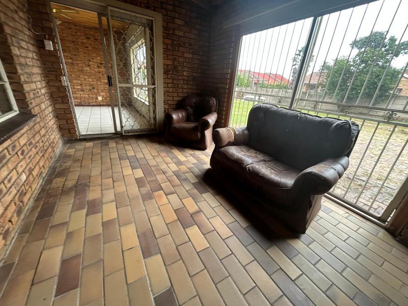 4 Bedroom Property for Sale in Vaalpark Free State